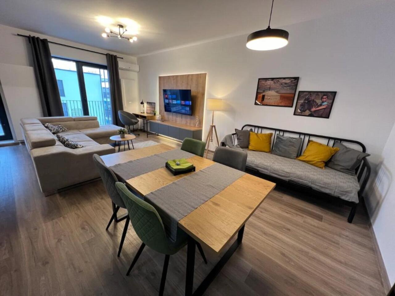 High-Rise Luxury Apartment With Free Parking Bucureşti Exterior foto