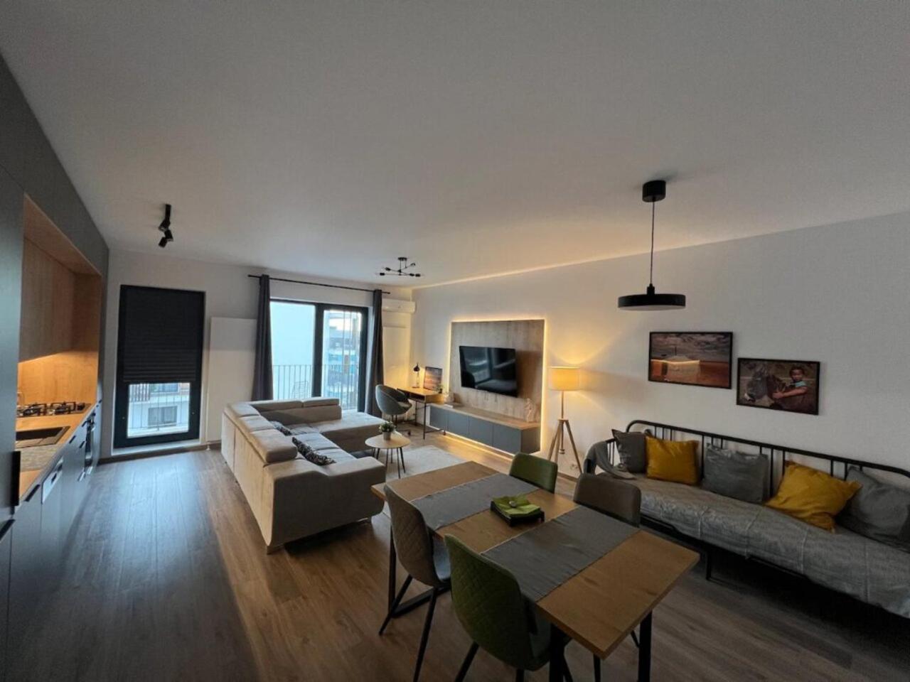 High-Rise Luxury Apartment With Free Parking Bucureşti Exterior foto