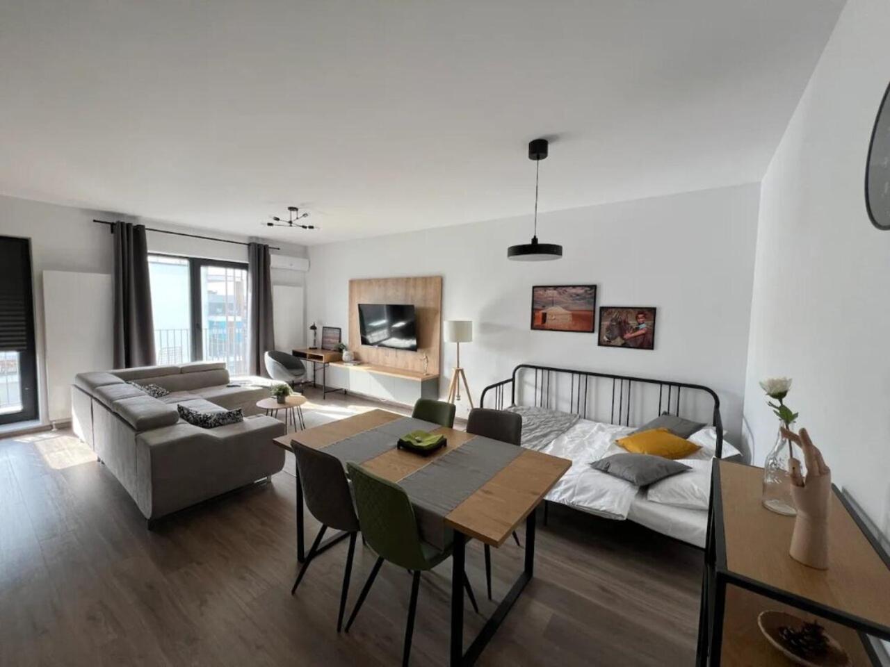 High-Rise Luxury Apartment With Free Parking Bucureşti Exterior foto